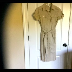 VANHEUSEN shirt tan dress size 4